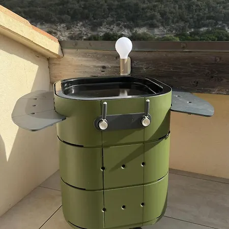 Апартаменты Sur Le Port, 150m2 - Parking Gratuit, Climatisation, Terrasses - Standing Бонифачо