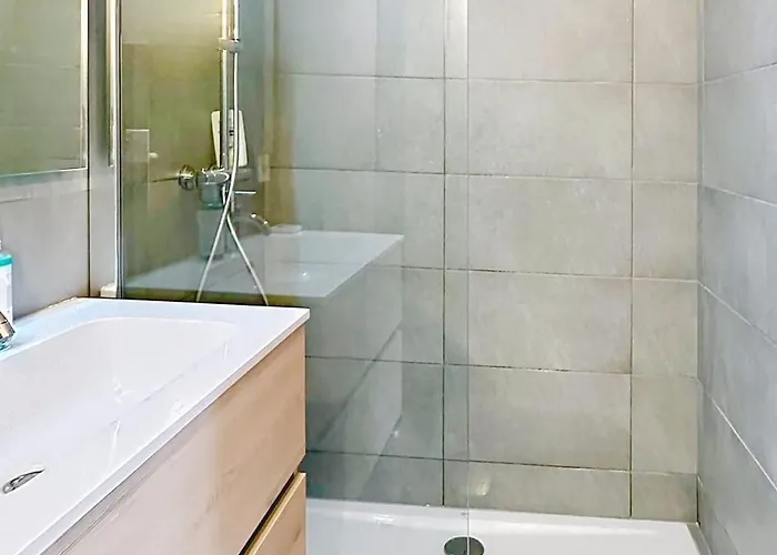 Superbe 3 150m2 - Parking Gratuit, Climatisation, Terrasses - Standing *