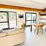 Apartament Sur Le Port, 150m2 - Parking Gratuit, Climatisation, Terrasses - Standing *
