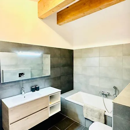 Au Pied Du Port, 150m2 - Parking Gratuit, Climatisation, Terrasses - Standing * Bonifacio (Corsica)