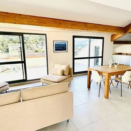 Apartment Sur Le Port, 150m2 - Parking Gratuit, Climatisation, Terrasses - Standing *