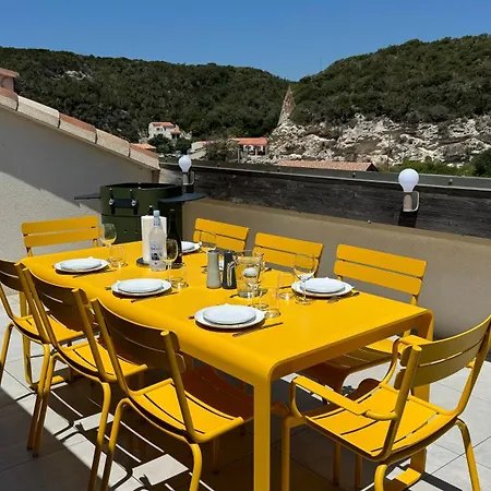 Au Pied Du Port, 150m2 - Parking Gratuit, Climatisation, Terrasses - Standing Apartament